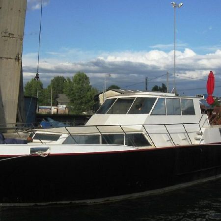 מלון בורדו Le Bateau Ivre מראה חיצוני תמונה